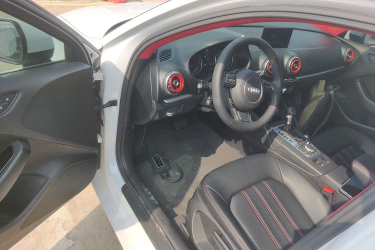 Used Audi A3 2016 Limousine 35 TFSI Ambition Edition
