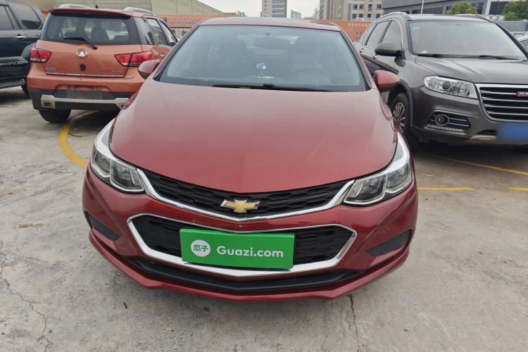 Used Chevrolet Cruze 2017 1.5L Automatic Pioneer Sunroof Edition Front