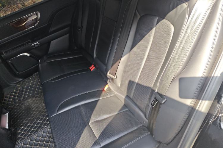 Used Lincoln Continental 2018 2.0T Two-Wheel Drive Deluxe Edition
