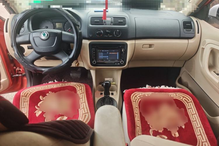 Used Skoda Fabia 2012 1.4L Automatic Crystal Edition
