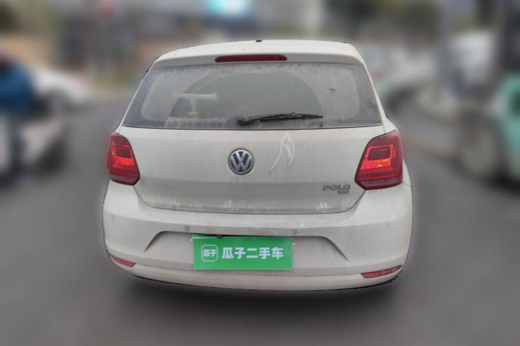 Used Volkswagen Polo 2016 1.6L Automatic Comfort Model
