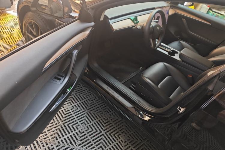Used Tesla Model 3 2022 Rear-Wheel-Drive Version