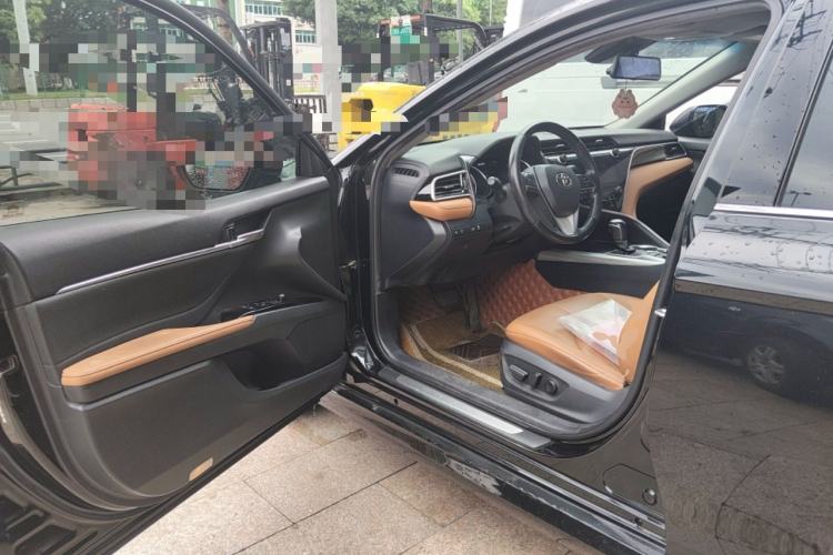 Used Toyota Camry 2019 Revised Version Dual-Engine 2.5 HG Luxury Edition Driver Seat