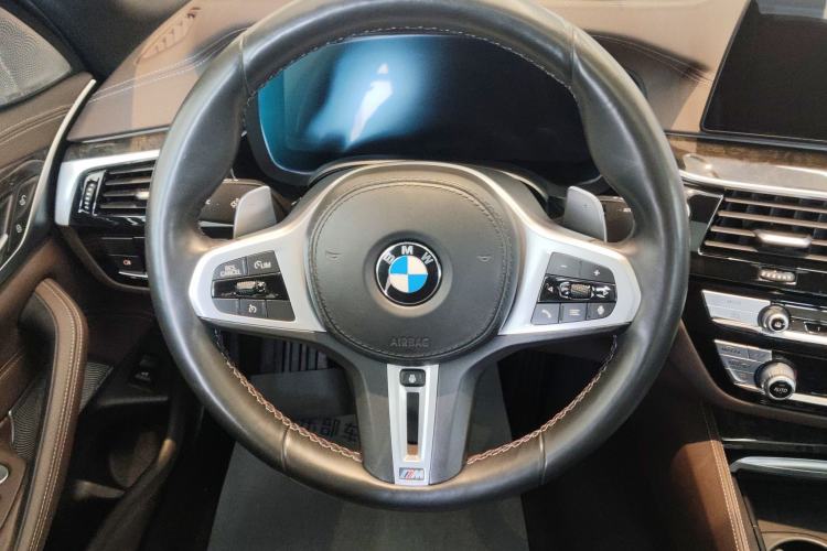 Used BMW 5 Series 2020 525Li M Sport Package Steering Wheel