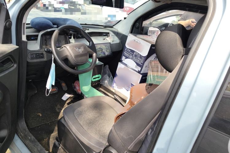 Used Wuling Hongguang MINIEV 2020 Enjoyment Model Lithium Iron Phosphate Left Front Seat