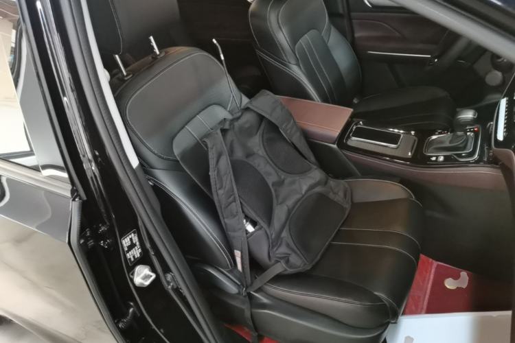 Used GAC Trumpchi M6 2023 PRO 270T DCT Luxury Edition
