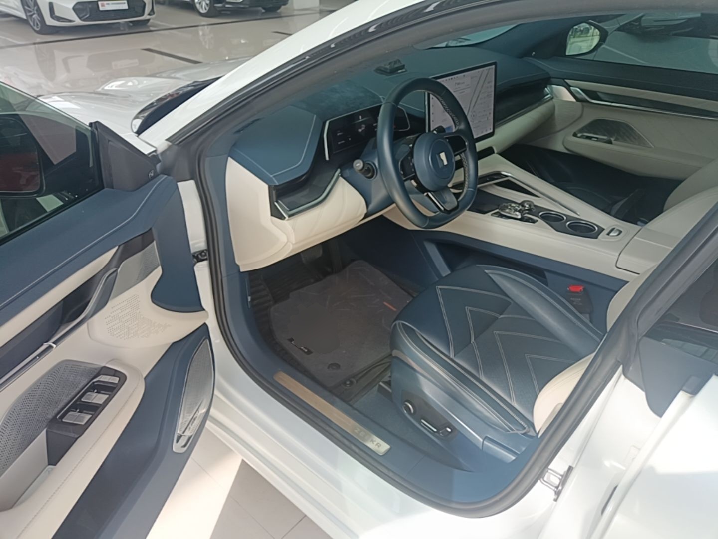 Zeekr 001 2023 WE Edition 86 kWh — снимка 18