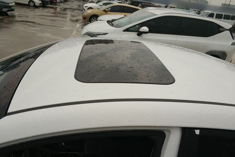 Used Hyundai Elantra (6th Generation / Lingdong) 2018 1.4T Dual-Clutch Xuan Dong · Dynamic Edition Roof