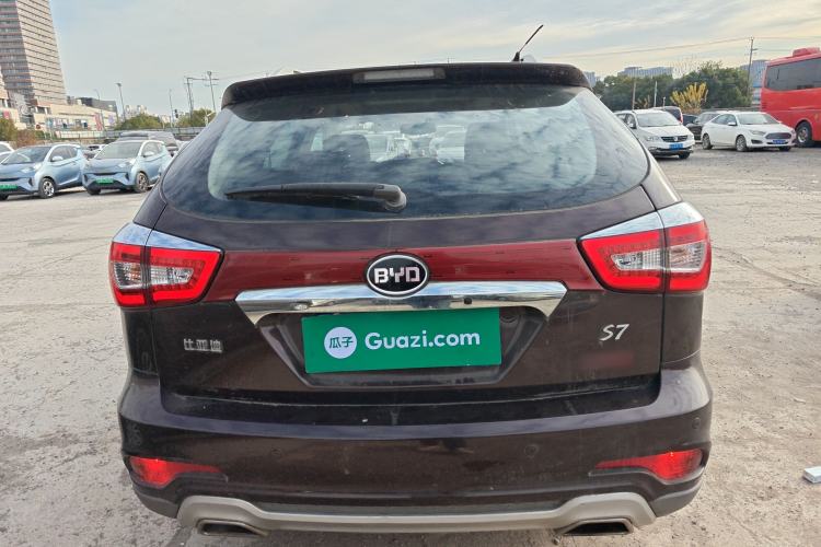 Used BYD S7 2016 2.0T Automatic Prestige Plus Rear