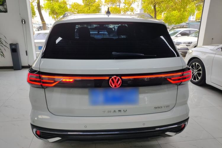 Used Volkswagen Tharu 2023 300TSI Two-Wheel-Drive Moonlight Edition