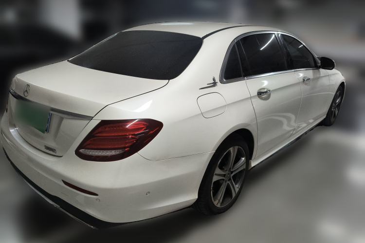 Used Mercedes-Benz E-Class 2016 E 200 L Sport Edition
