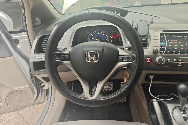 Used Honda Civic 2009 1.8L automatic comfort version