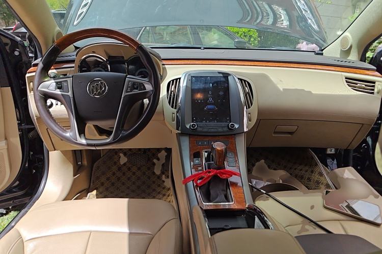 Used Buick LaCrosse 2012 2.4L SIDI Luxury Edition
