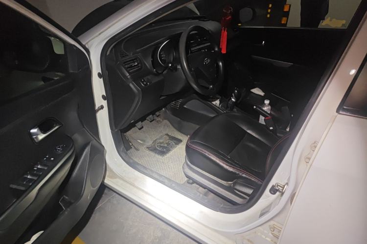 Used Kia K2 2015 Sedan 1.4L MT GLS Driver Seat