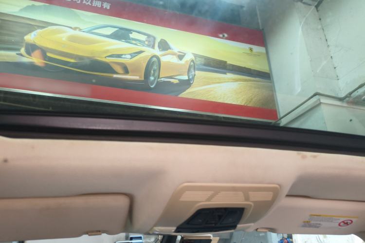 Used Zotye T500 2018 1.5T Automatic Smart Connected Prestige Model
