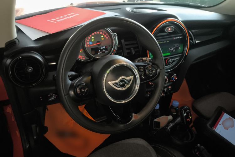 Used MINI 2019 1.5T COOPER Classic Edition