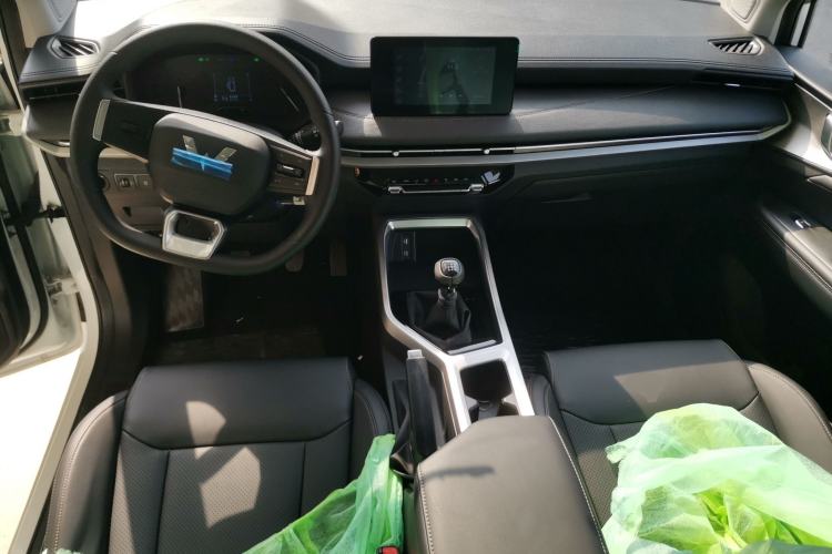 Used Wuling Jiachen 2022 1.5L Manual Comfort Edition
