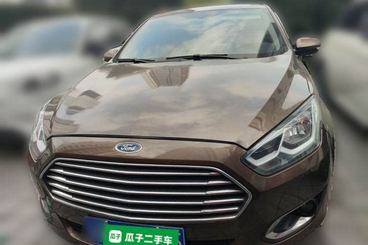 Used Ford Escort 2015 1.5L Automatic Comfort Edition Front
