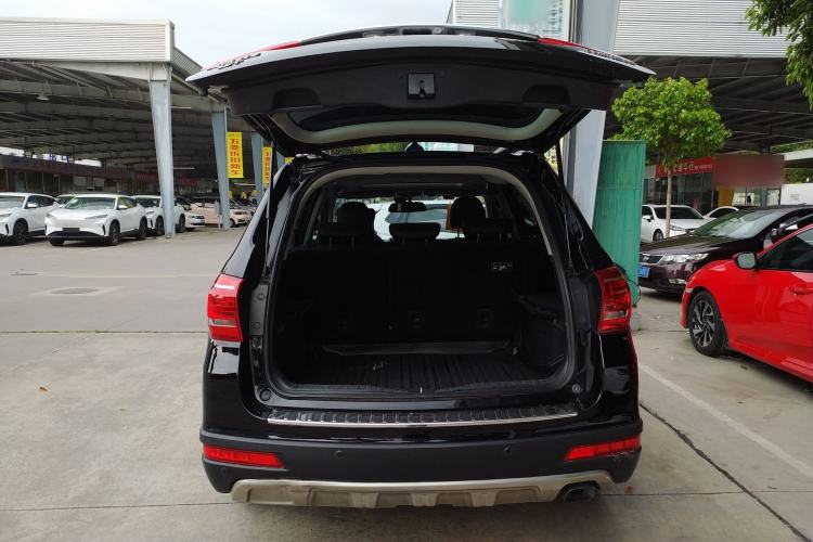 Used Haval H6 2015 Revised Version Sport Edition 1.5T Manual Transmission Two-Wheel Drive Elite Grade
