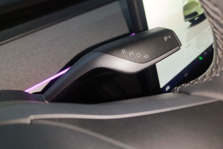 Used Tesla Model Y 2024 Rear-Wheel-Drive Version