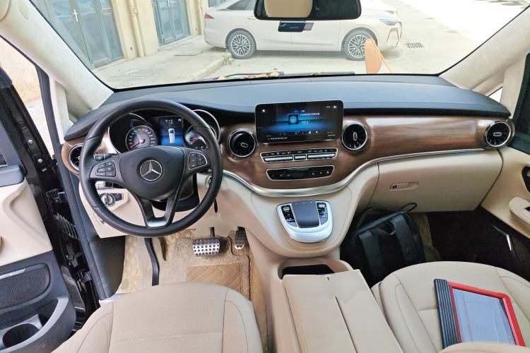 Used Mercedes-Benz V-Class 2021 V 260 Prestige Edition
