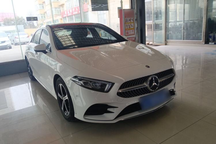 Used Mercedes-Benz A-Class 2022 Revised Version A 200 L Sport Sedan Fashionable Style
