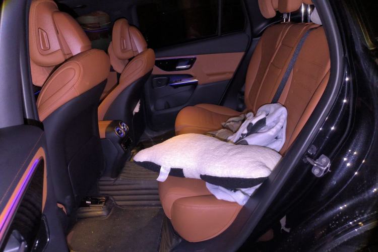 Used Mercedes-Benz GLC 2024 GLC 260 L 4MATIC Luxury Model 5 Seats Left Rear Seat