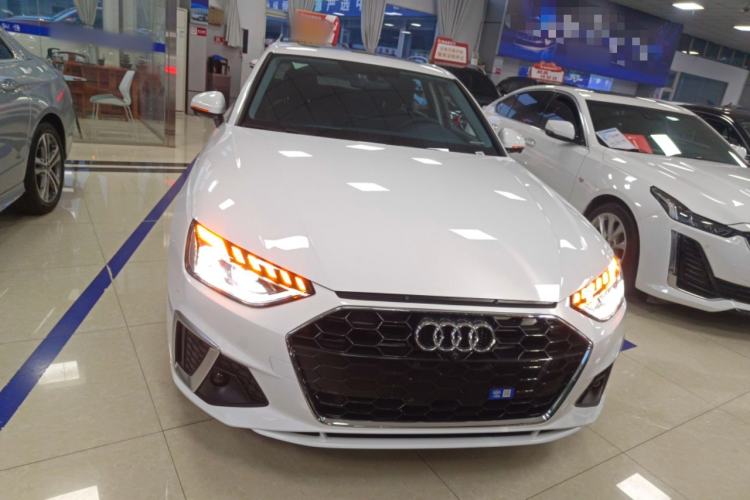 Used Audi A4L 2025 2 Million Units Enjoyment Version 40 TFSI Stylish and Dynamic Type Front