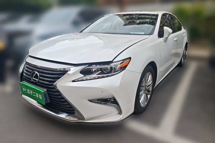 Used Lexus ES 2015 200 Elite Edition