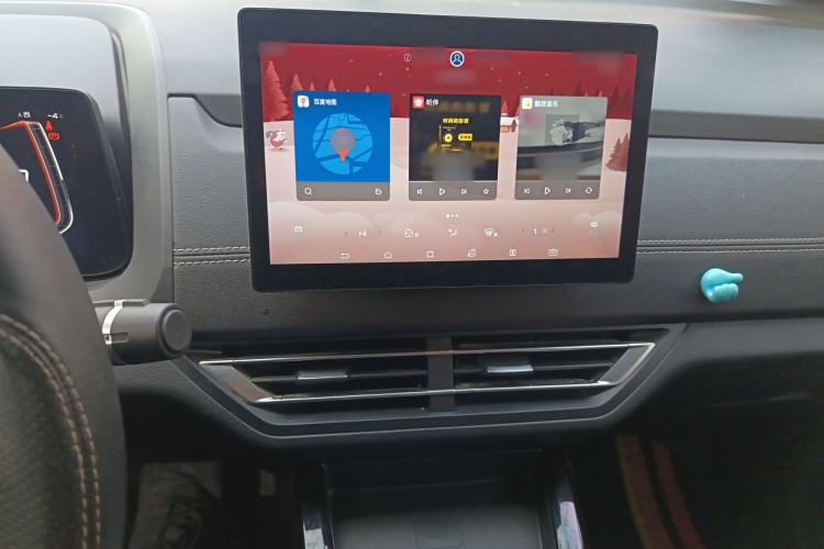 Used BYD Yuan New Energy 2019 EV535 Smart Connect Trendsetting Model Audio And AC Panel