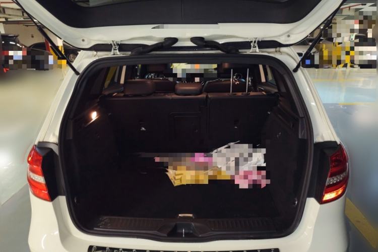 Used Mercedes-Benz B-Class 2013 B 260 Trunk