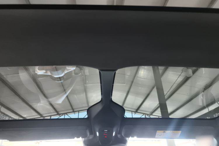 Used Avatr 11 2023 HarmonyOS Version Smart Enjoyment Upgrade Model 90-Degree Rear-Wheel Drive Edition