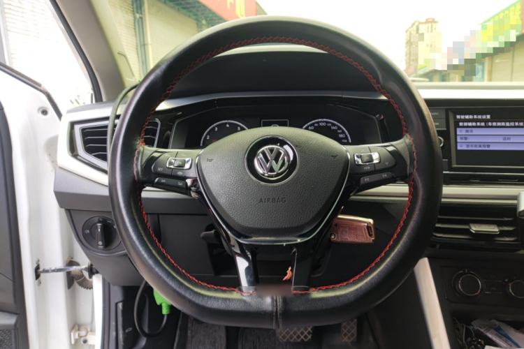 Used Volkswagen Polo 2019 Plus 1.5L Automatic Colorful Technology Edition Steering Wheel