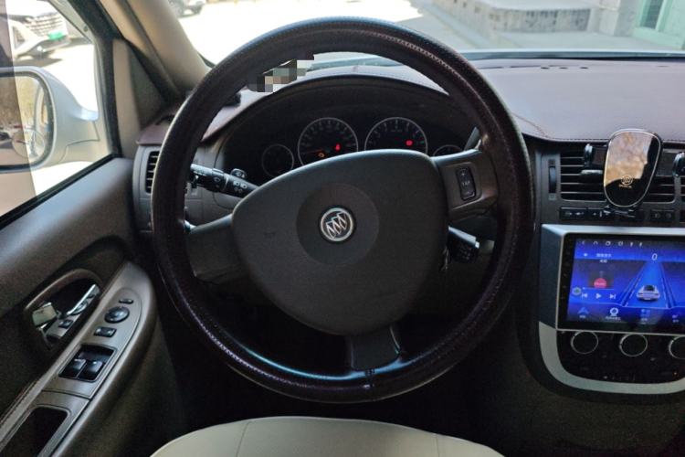 Used Buick GL8 2014 2.4L Classic Edition Steering Wheel