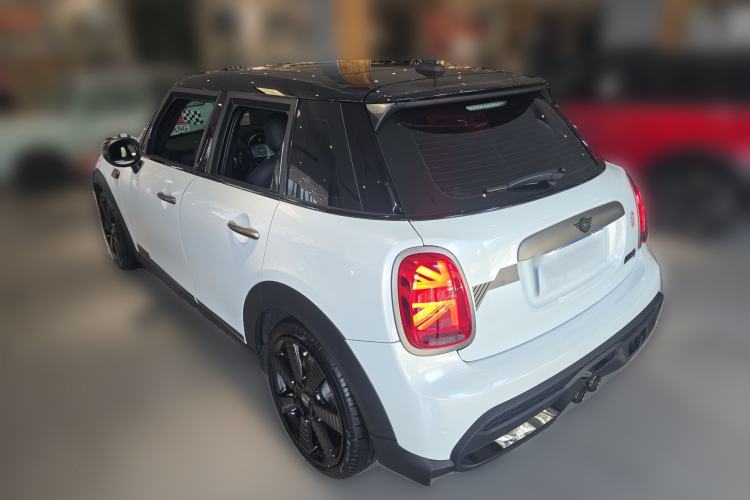 Used MINI 2023 Facelift 2.0T COOPER S Artist Five-Door Edition Rear Left 45 Deg