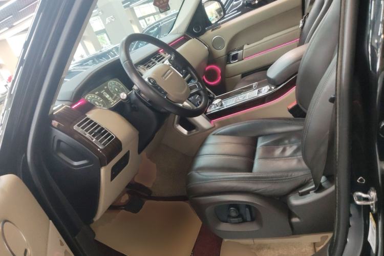 Used Land Rover Range 2016 3.0 SC V6 Vogue Left Front Seat