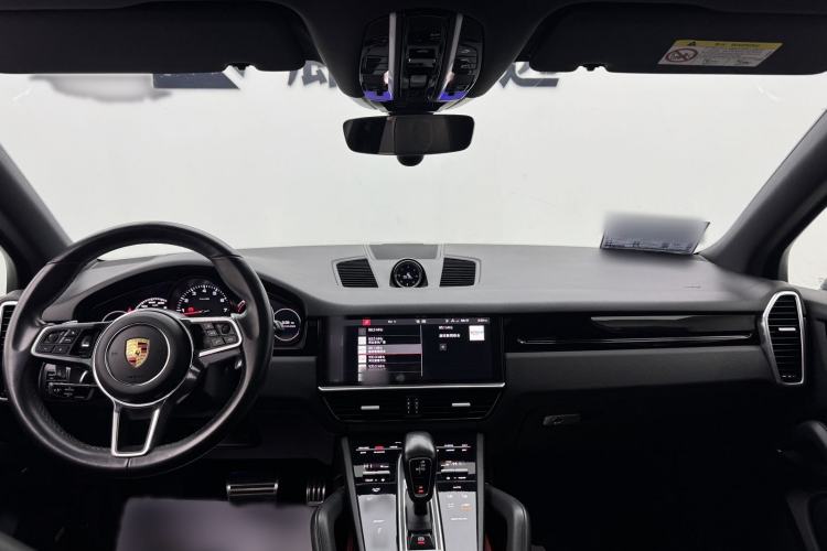 Used Porsche Cayenne 2018 Cayenne S 2.9T Interior 2