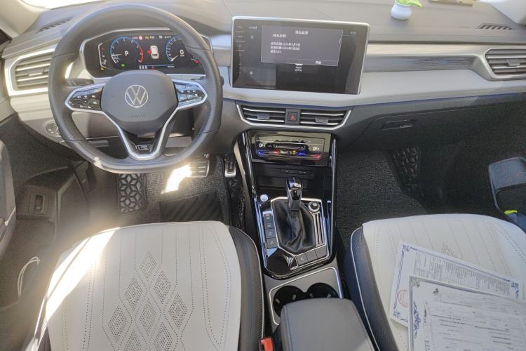 Used Volkswagen Tayron X 2024 330TSI Two-Wheel-Drive Prestige High-Energy Edition
