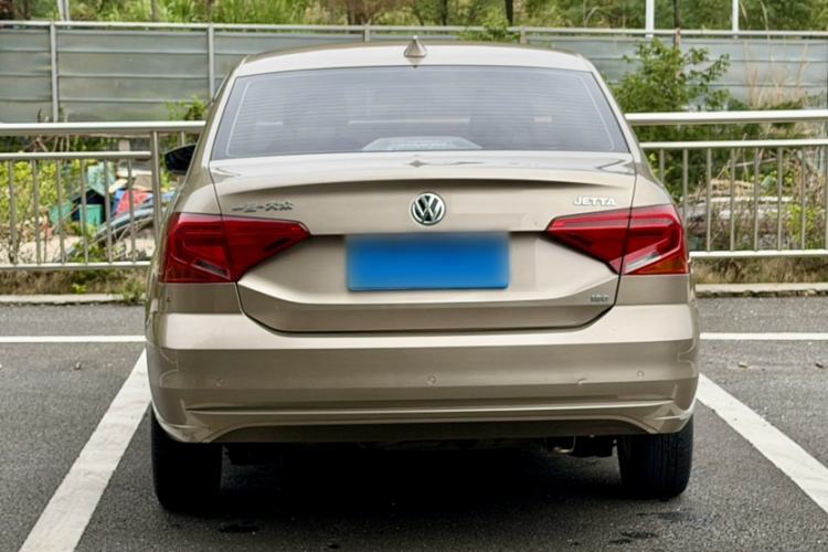 Used Volkswagen Jetta 2019 Dream Edition 1.5L Automatic Fashionable Version Exterior 1