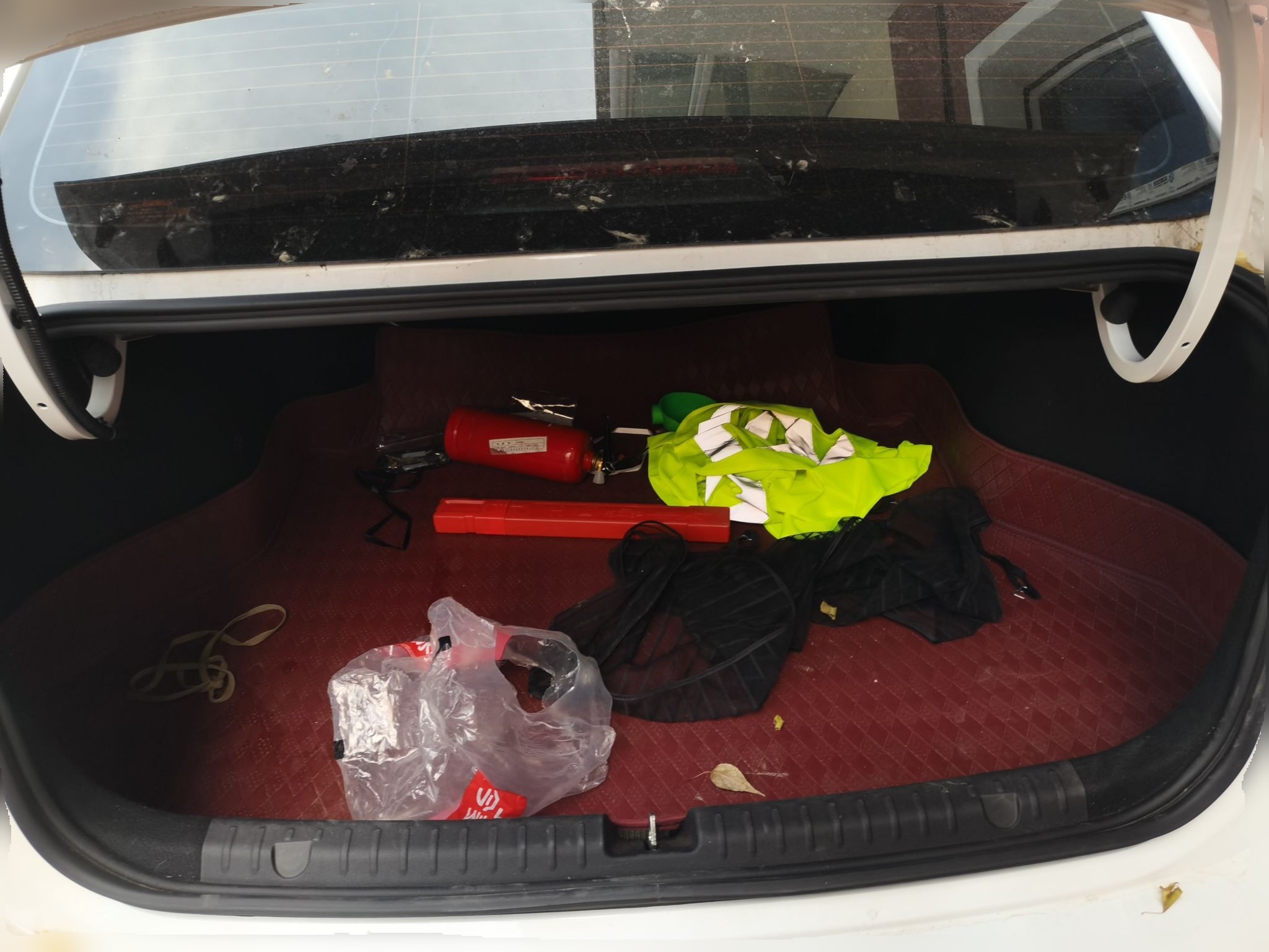 Geely Auto Emgrand 2026 Model 4th Generation 4 Millionth Anniversary Edition 1.5L CVT Overdrive Edition — снимка 19
