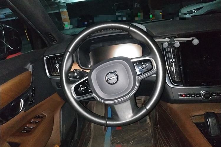 Used Volvo S90 2021 B5 Zhiyi Luxury Edition
