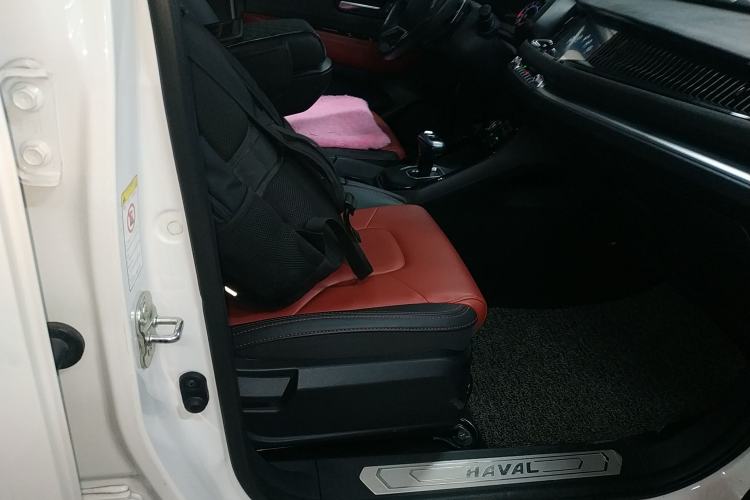 Used Haval H2s 2017 Blue Label 1.5T Dual-Clutch Luxury Model