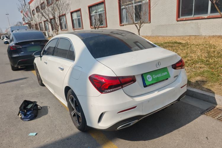 Used Mercedes-Benz A-Class 2022 Revised Version A 200 L Sport Sedan Fashionable Style