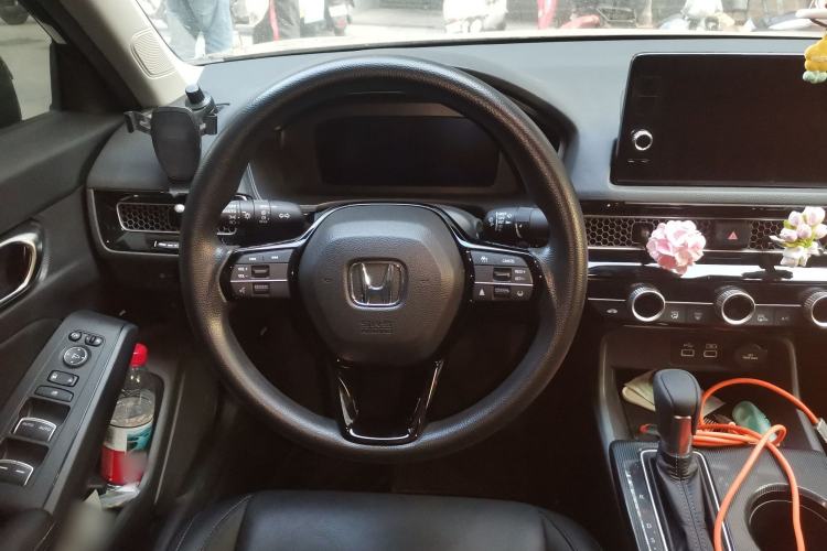 Used Honda Civic 2023 240TURBO CVT Dynamic Edition
