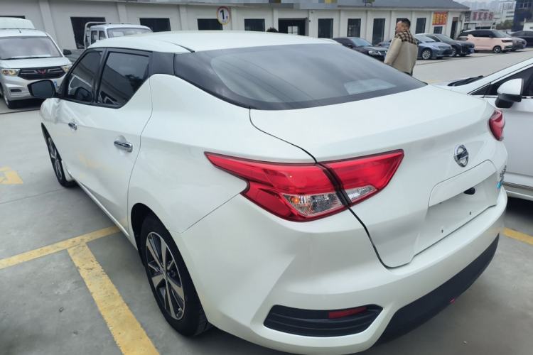 Used Nissan Lannia 2016 1.6L CVT Cool Edition Exterior 2