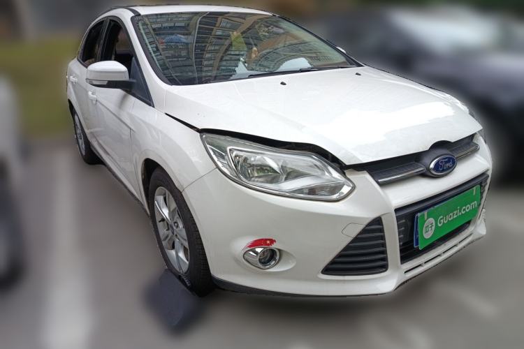 Used Ford Focus 2012 Sedan 1.6L Automatic Fashion Edition Front Right 45 Deg