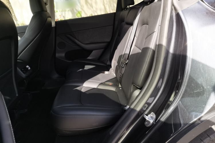 Used Tesla Model Y 2024 Rear-Wheel-Drive Version