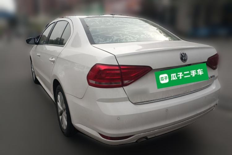 Used Volkswagen Lavida 2017 1.6L Manual Comfort Edition