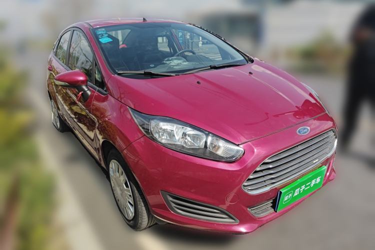 Used Ford Fiesta 2013 Sedan 1.5L Manual Fashion Edition
