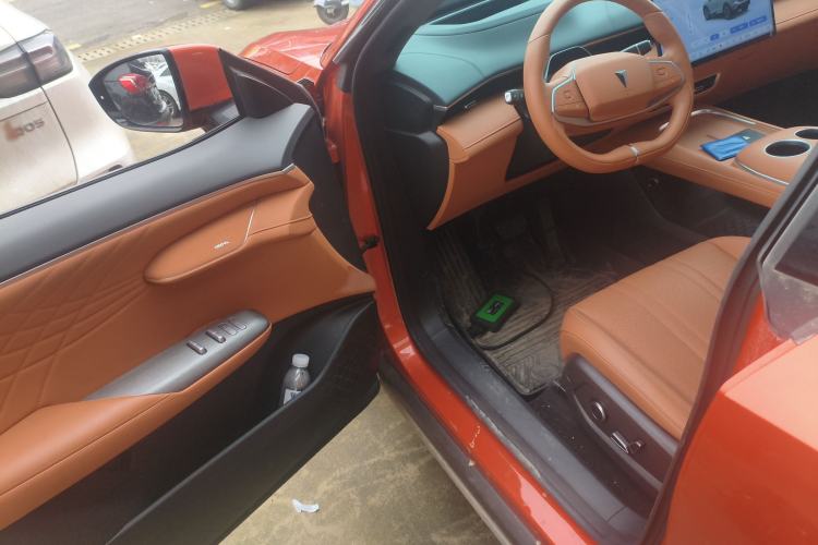 Used Deepal S07 2024 215Max Qiankun Intelligent Driving ADS SE Range-Extended Version
